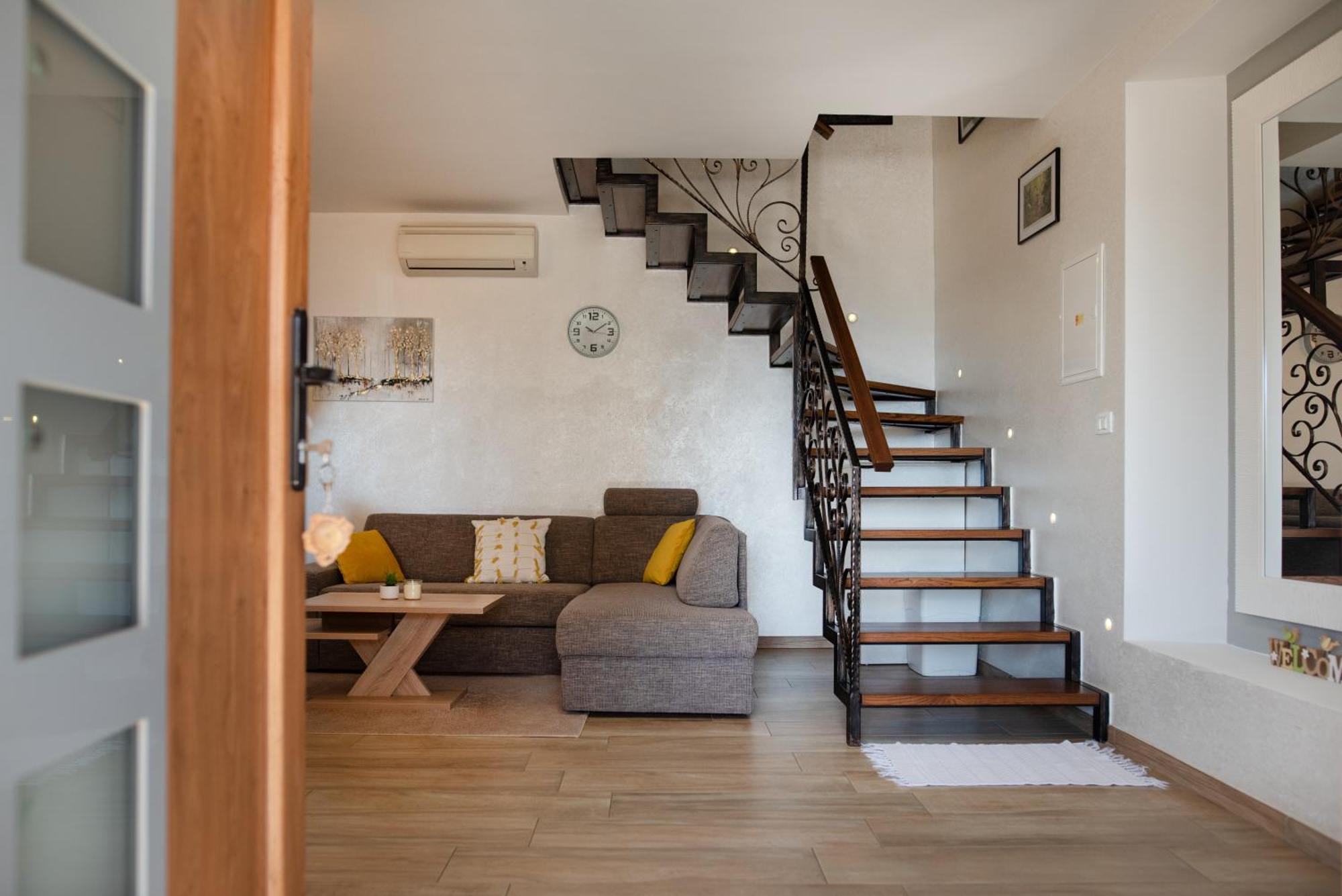 Truffle House Karlic Apartment Buzet Exterior photo